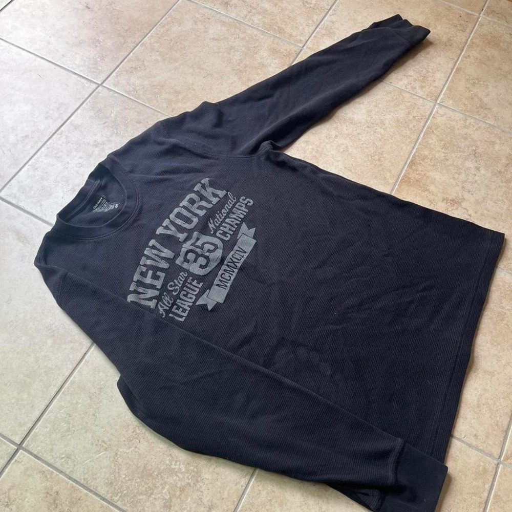 SICKKK black Y2K style‎ old navy thermal long sleeve! - Picture 4 of 8